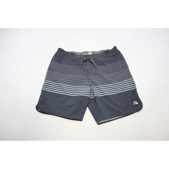 Quiksilver Stretch Board Shorts Striped Athletic Water Swim Mens Sz 38 - Picture 1 of 7